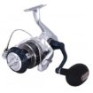 Detalj Shimano Saragosa SW A spinning role s aluminijskom špulom i vodootpornom kočnicom za morski ribolov.
